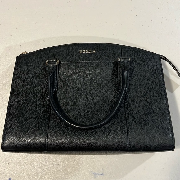 Furla Black Bag, Top handle, full grain leather - Picture 1 of 12